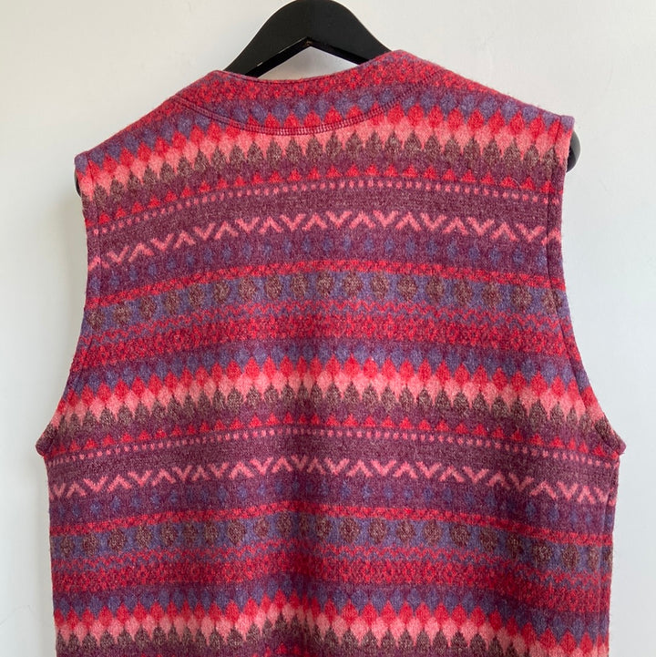 Knitted virgin wool blend vest with pattern - XL