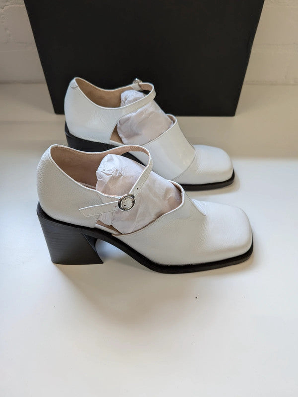 Justine Clenquet White Kate Heels Mary Jane Chunky Block Pump EU 37 UK 4