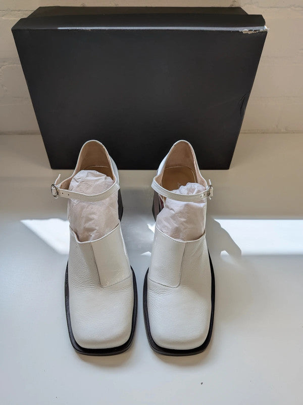 Justine Clenquet White Kate Heels Mary Jane Chunky Block Pump EU 37 UK 4