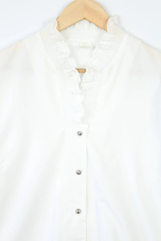 Vintage Dressing white tunic blouse ruffle collar broderie anglaise embroidered puff sleeves.