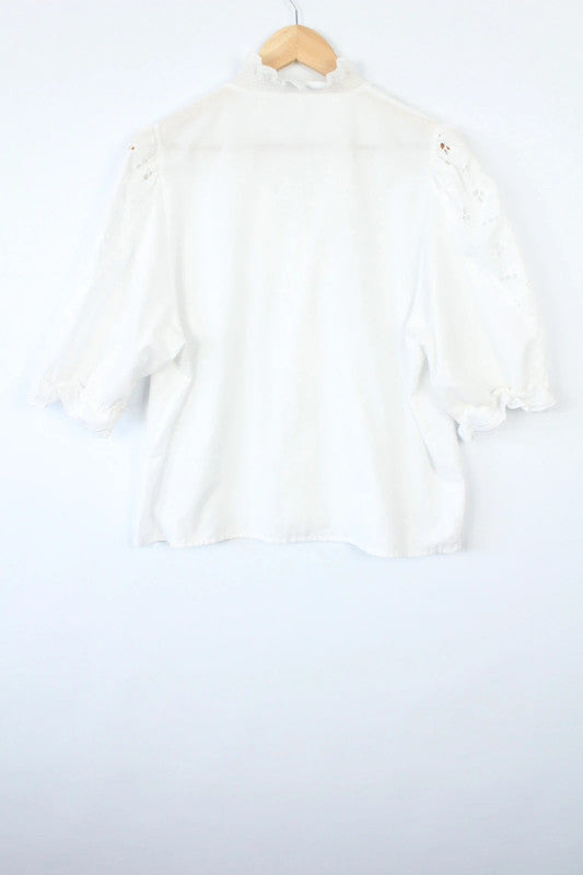 Vintage Dressing white tunic blouse ruffle collar broderie anglaise embroidered puff sleeves.