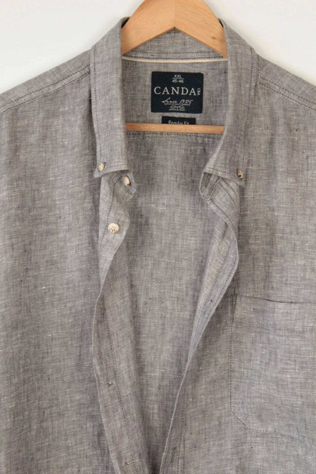 Canda grey melange short sleeve linen shirt with button-down collar and textured weave.