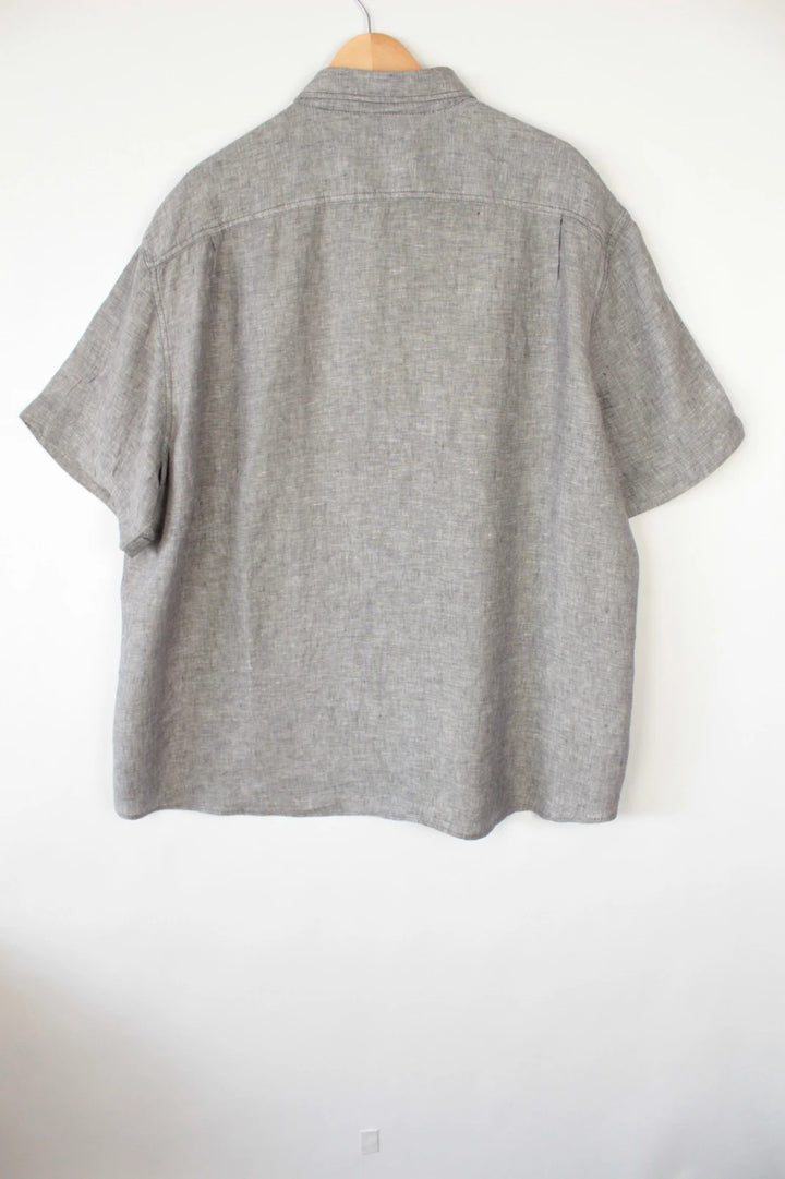 Canda grey melange short sleeve linen shirt with button-down collar and textured weave.