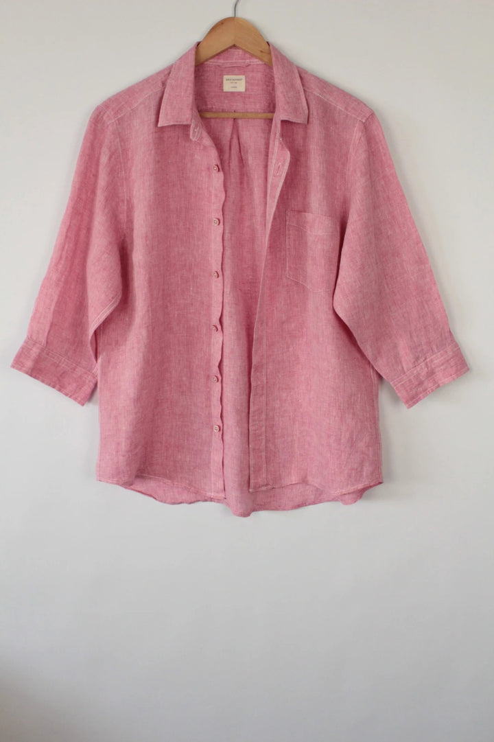 Back Number coral pink linen button-down blouse with three-quarter sleeves and relaxed fit.