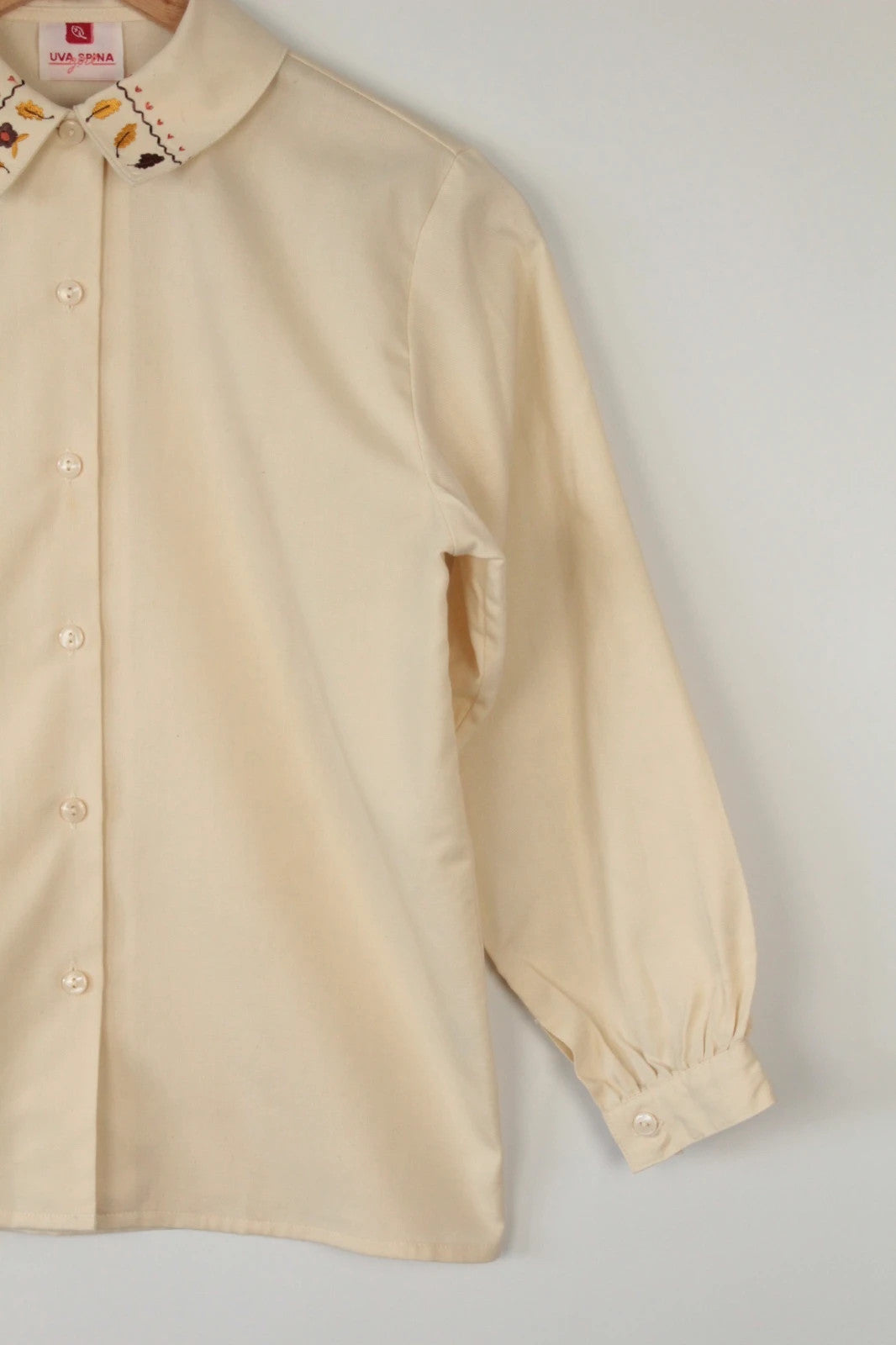 Vintage Dressing cream tunic blouse with embroidered Peter Pan collar and balloon sleeves.