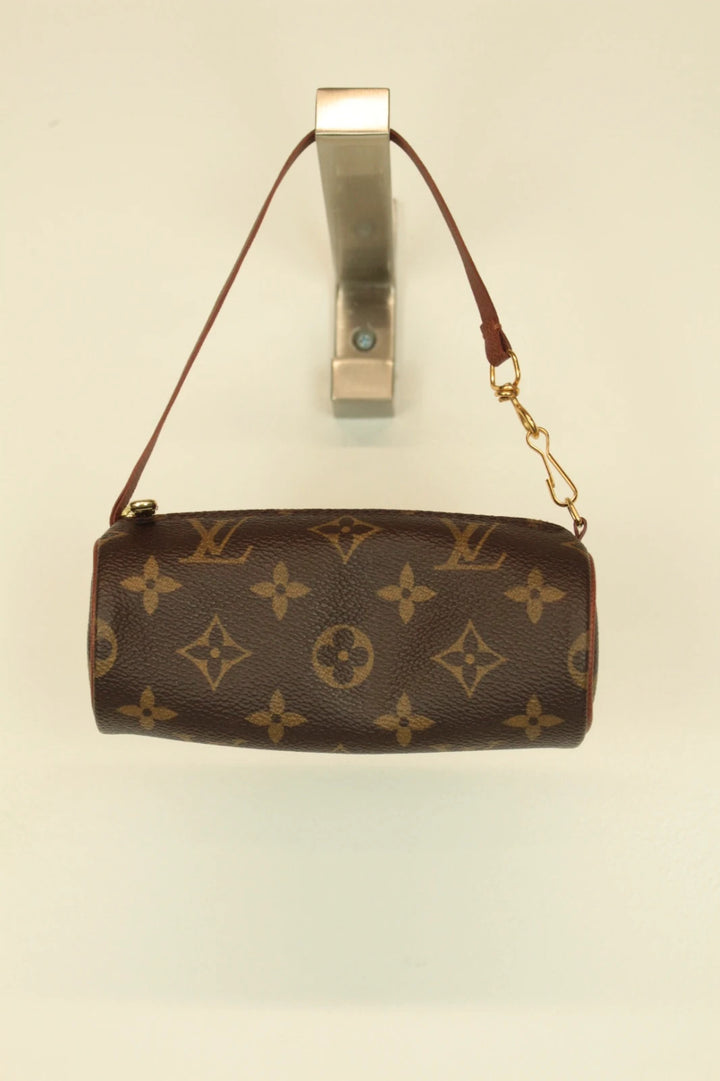 Louis Vuitton brown handbag with monogram pattern, coated canvas, and gold-tone hardware.