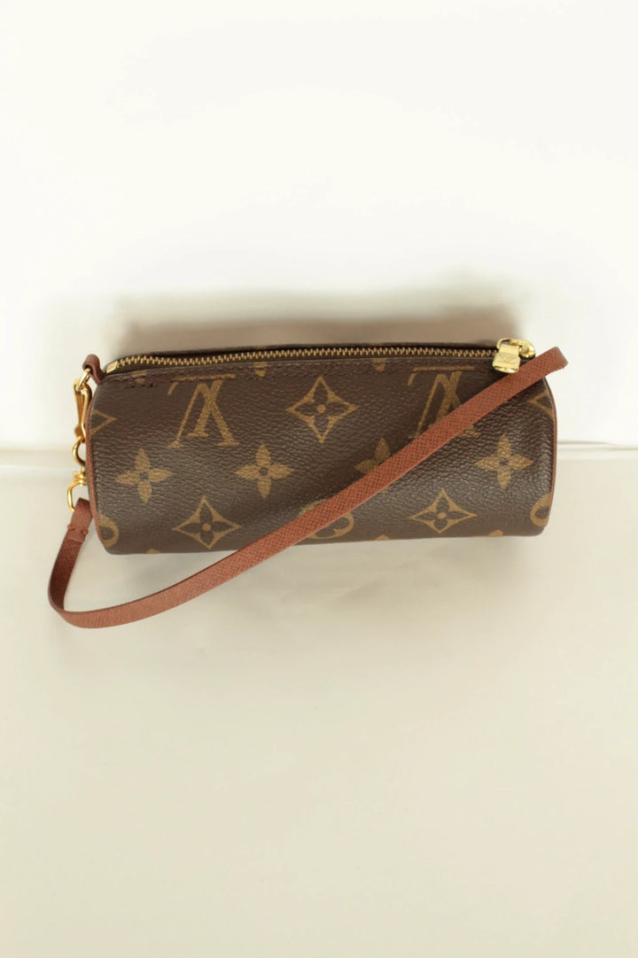 Louis Vuitton brown handbag with monogram pattern, coated canvas, and gold-tone hardware.