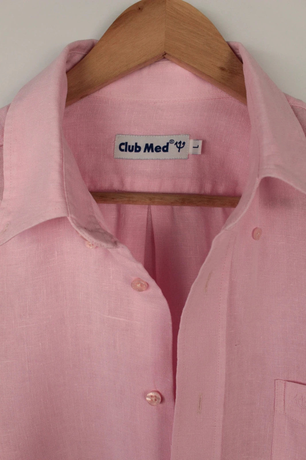 Club Med pink long sleeve shirt lightweight 100% linen classic collar button-down design