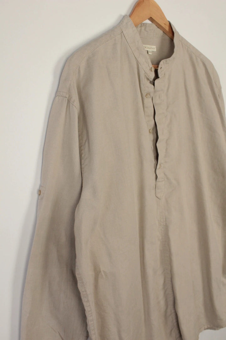 Okanagan men's popover shirt beige khaki lightweight linen with grandfather collar and button detailing.