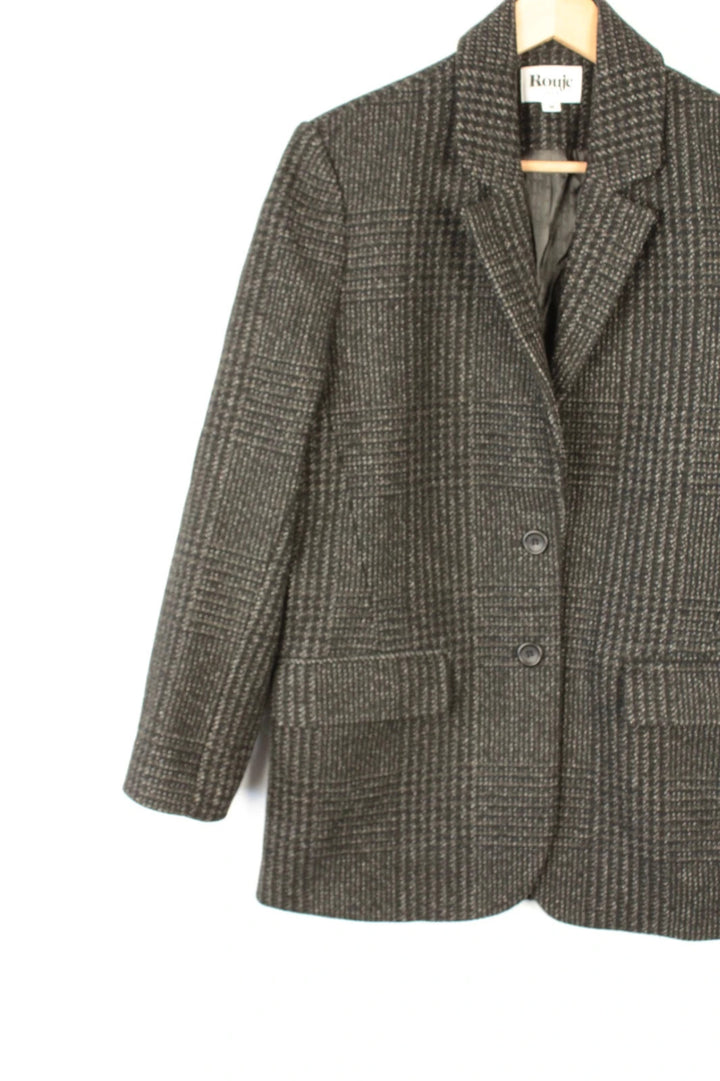 Rouje grey checked wool blazer jacket with branded buttons and smooth lining.