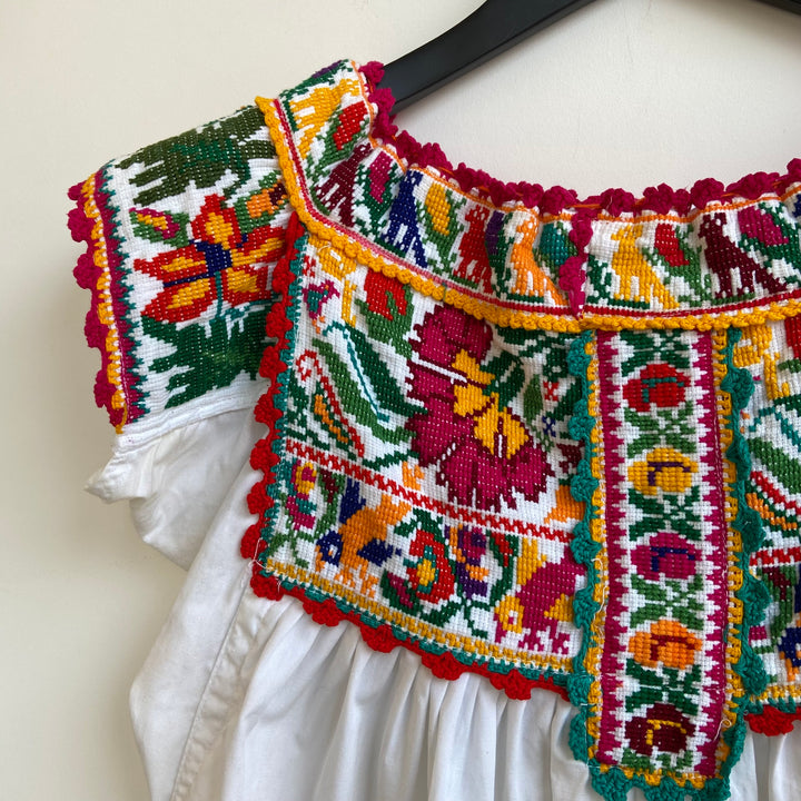 White Cotton embroidered Austrian blouse - M