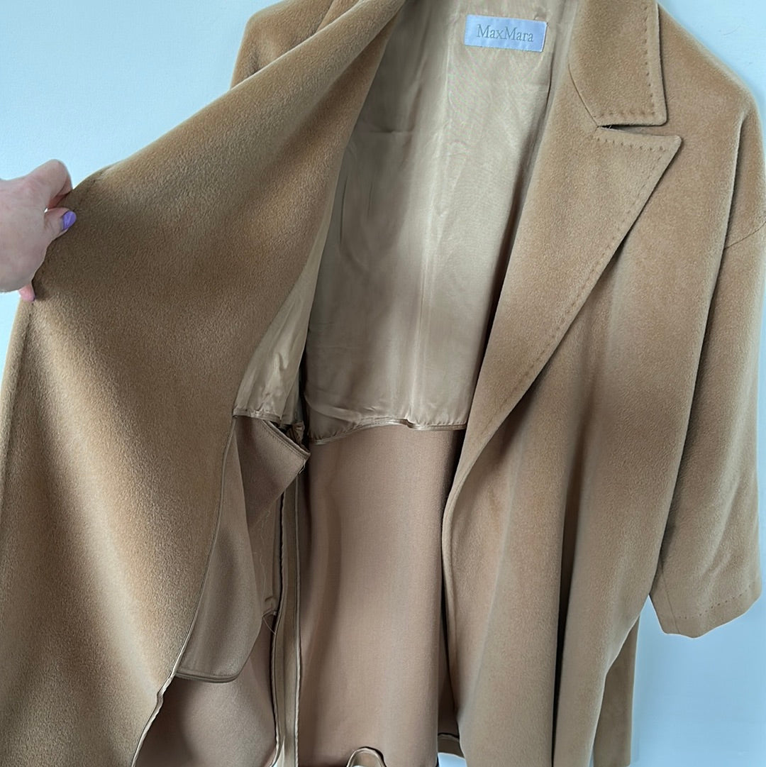 Max Mara Beige Wool Coat - Size M