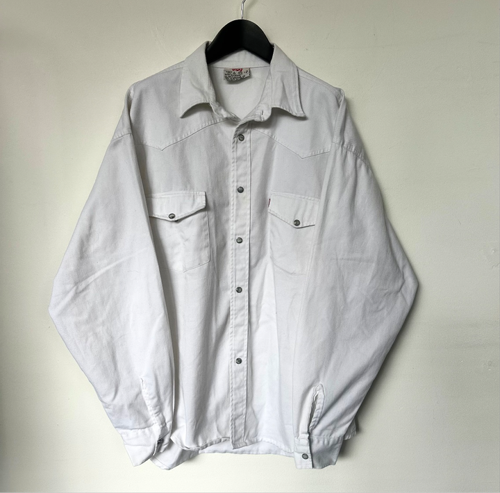 Levi”s White Denim red tab shirt - XL