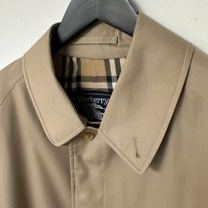 Burberry Beige Minimal Mac