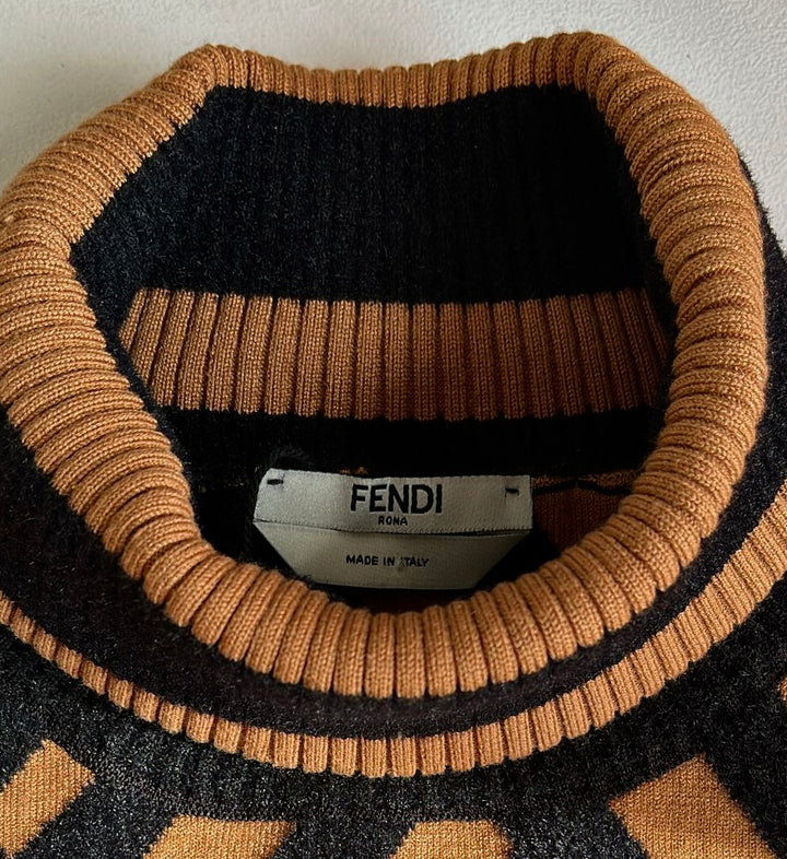 Fendi FF logo Brown knitted Wool poncho