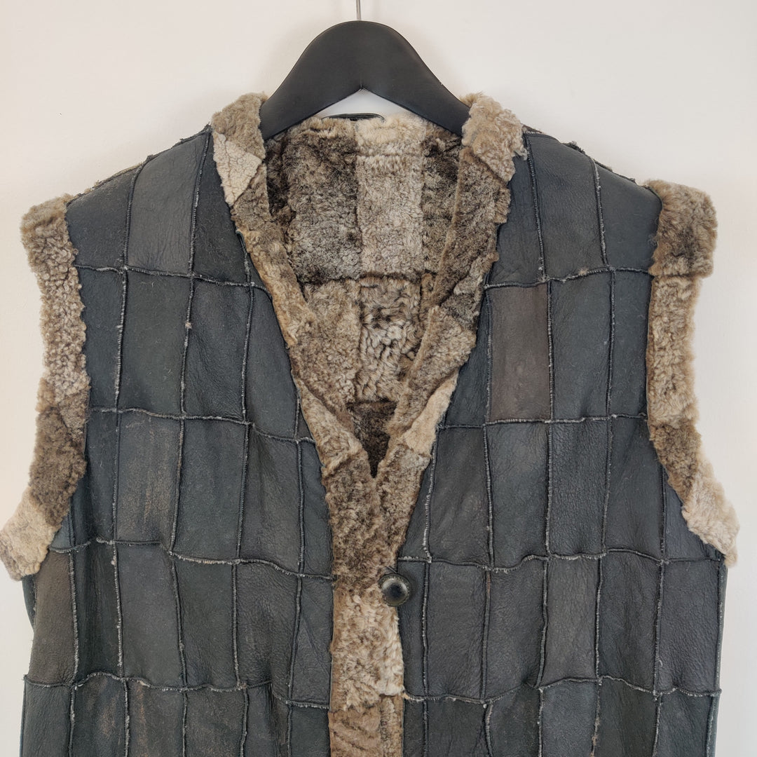 Shearling lined Suede Waistcoat - M