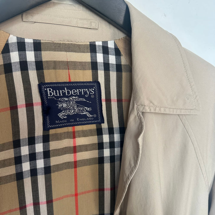 Burberry trench coat with nova check lining - S