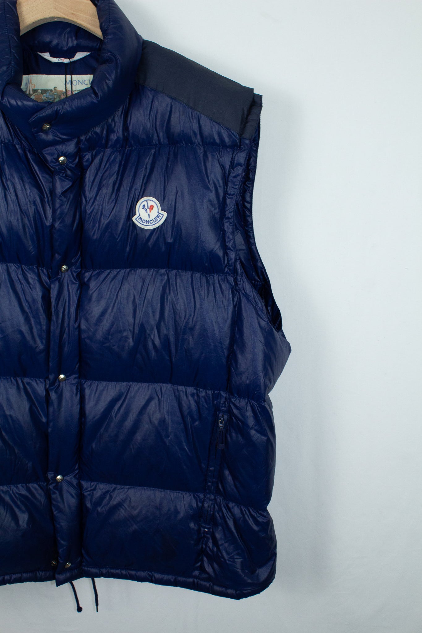 Moncler navy padded shiny gilet 2XL