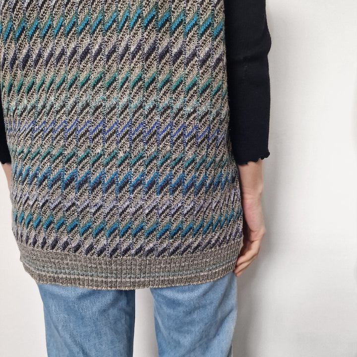 Italian Blue Patterned knit vest top - UK 10
