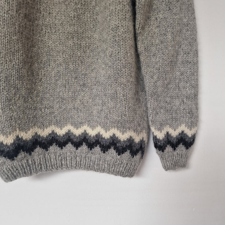 Icelandic Grey 100% Wool Jumper - Large